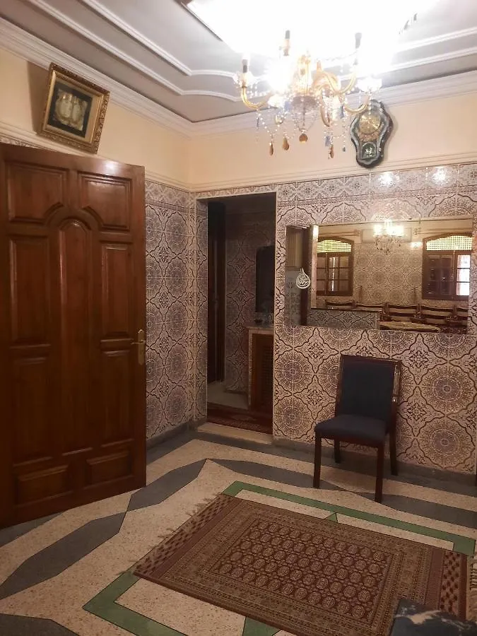 Stay With Low Budget Marrakesh 0*,
