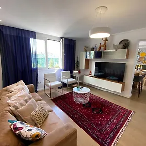 Cozy & Stylish Appartamento Tirana